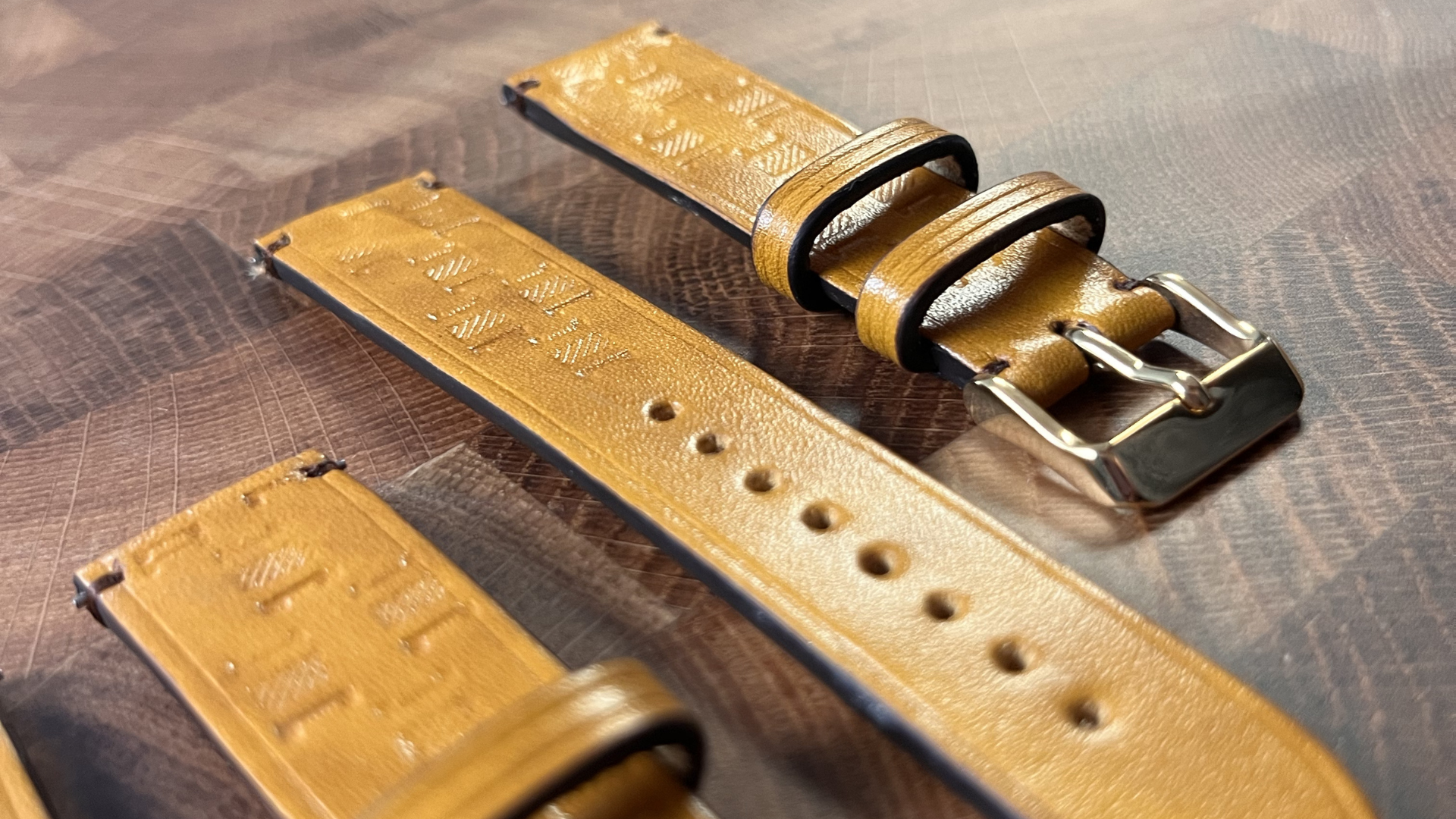 Bracelet de montre Façonné Jaune