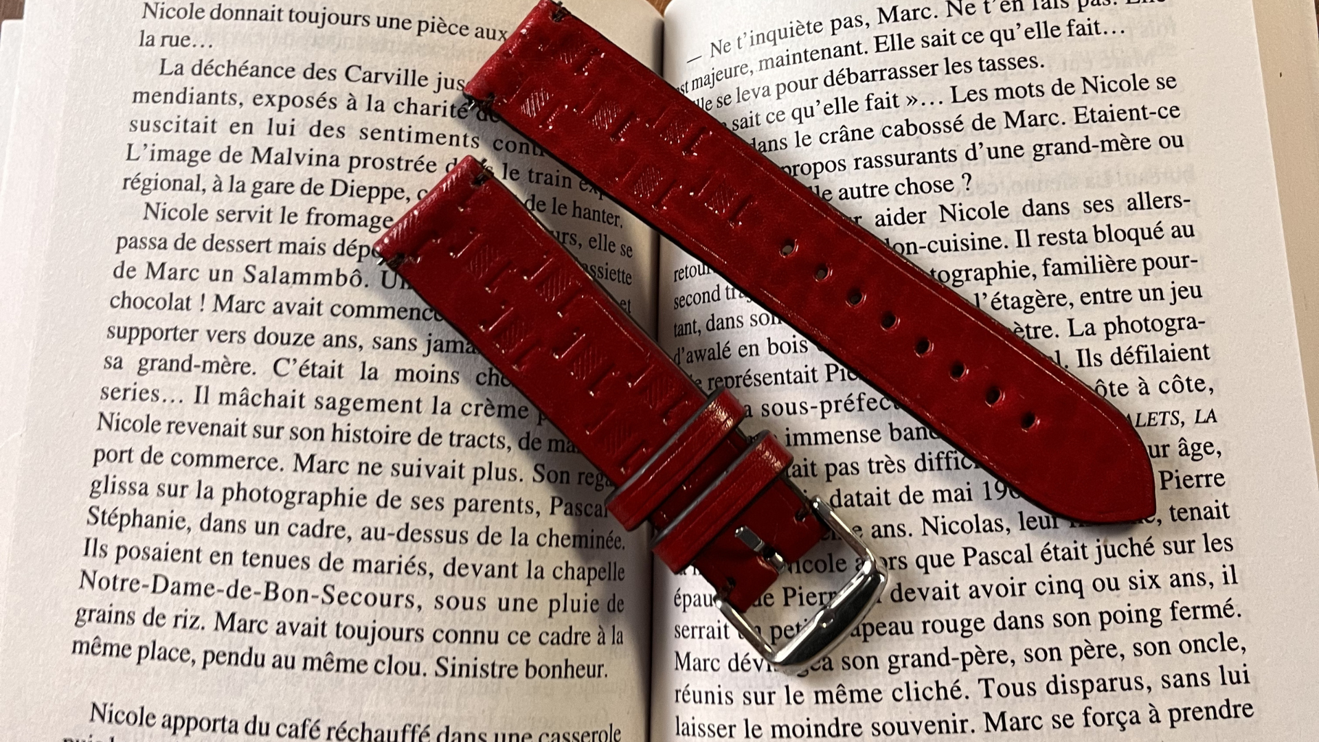 Bracelet de montre Façonné Rouge